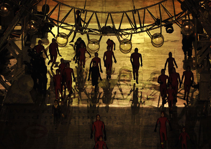 高清：倫敦奧運(yùn)會閉幕式在“倫敦碗”舉行