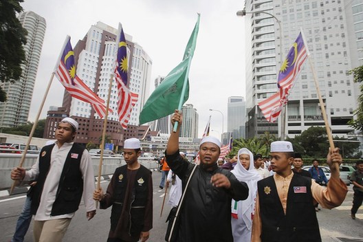 全球20余個(gè)國(guó)家和地區(qū)舉行反美示威