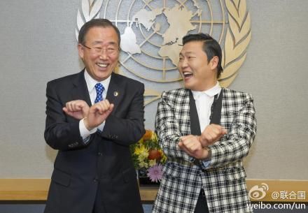 潘基文會(huì)見韓國(guó)“鳥叔” 稱愛看《江南style》