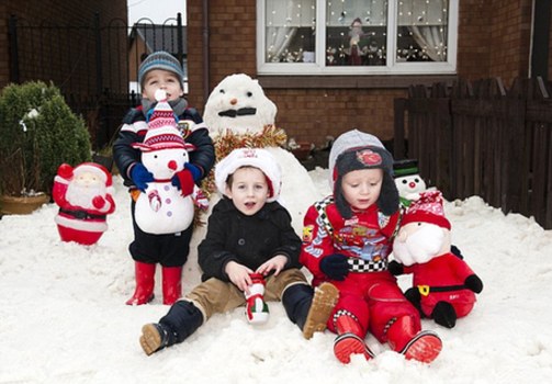 蘇格蘭3歲男童幸運(yùn)中獎 實(shí)現(xiàn)白色圣誕愿望