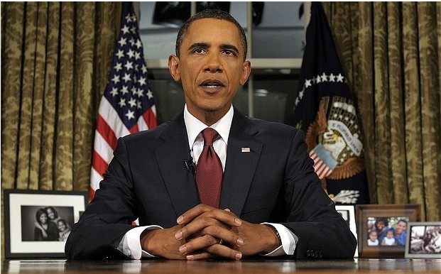 應(yīng)對財(cái)政懸崖 奧巴馬“拋妻棄女”提前結(jié)束圣誕假期