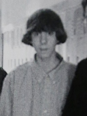 “邪惡基因”在作祟？ 美科學(xué)家擬分析康州校園槍擊案兇手基因