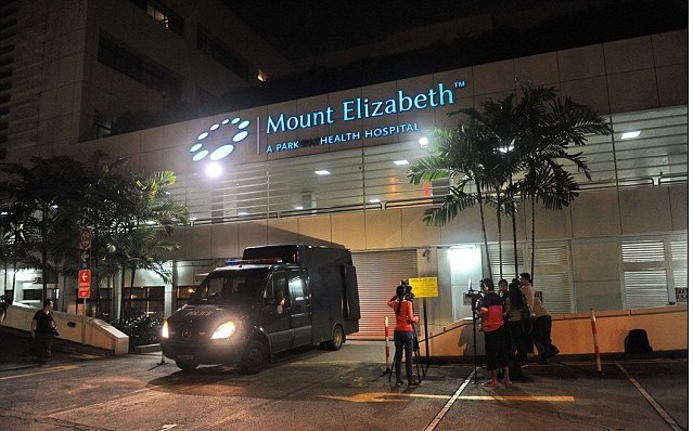 印度輪奸案受害人遺體運(yùn)回國 民憤難平嫌犯或被處死刑