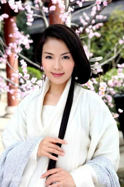 古韻悠悠姿態(tài)翩躚 娛樂圈最美古裝女子大搜羅