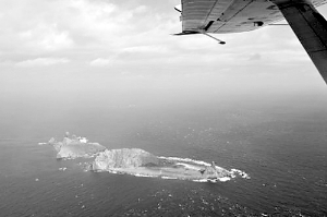 日威脅對我飛機警告射擊