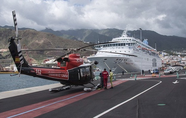 英郵輪應(yīng)急演習(xí)出意外 救生艇墜海致8人死傷