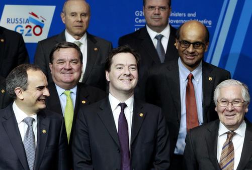 英財長警告匯率“經(jīng)濟戰(zhàn)”