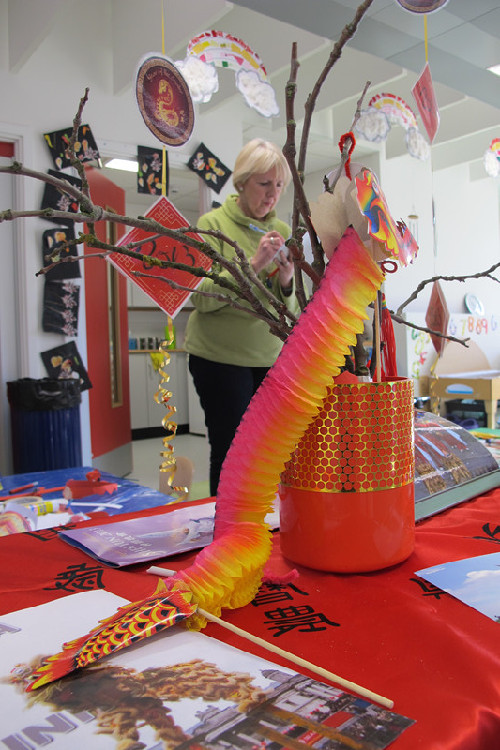 文化傳播加商業(yè)驅(qū)動(dòng) 英國(guó)熱打“中國(guó)春節(jié)牌”