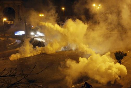 埃及動(dòng)蕩持續(xù) 軍方表態(tài)暫不干政