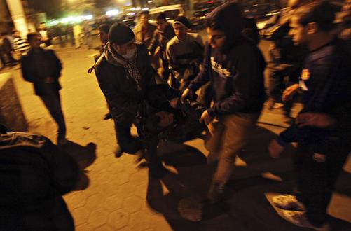 埃及動蕩持續(xù) 軍方表態(tài)暫不干政