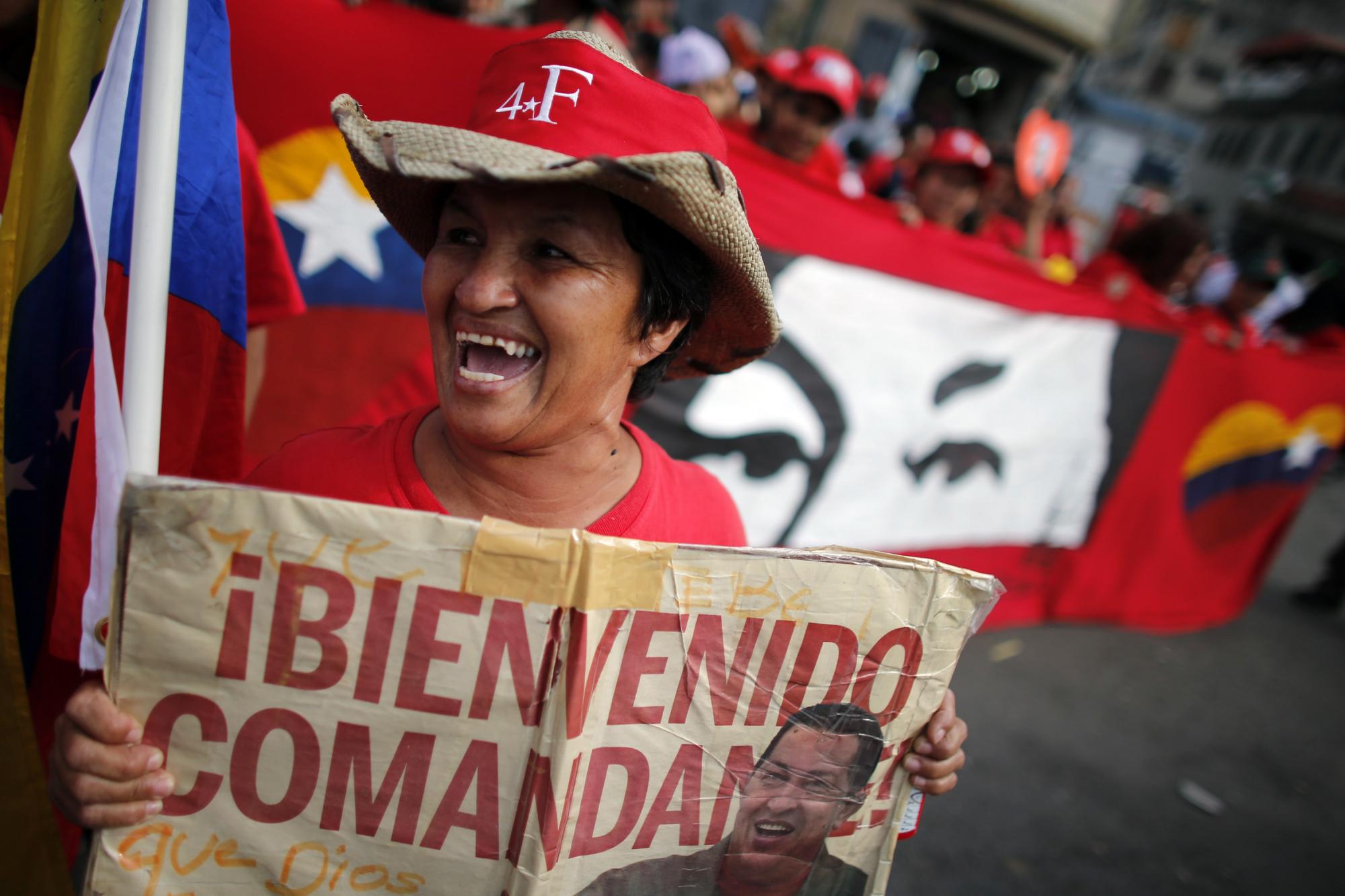 查韋斯返回委內瑞拉 民眾歡欣鼓舞政治前景不明朗