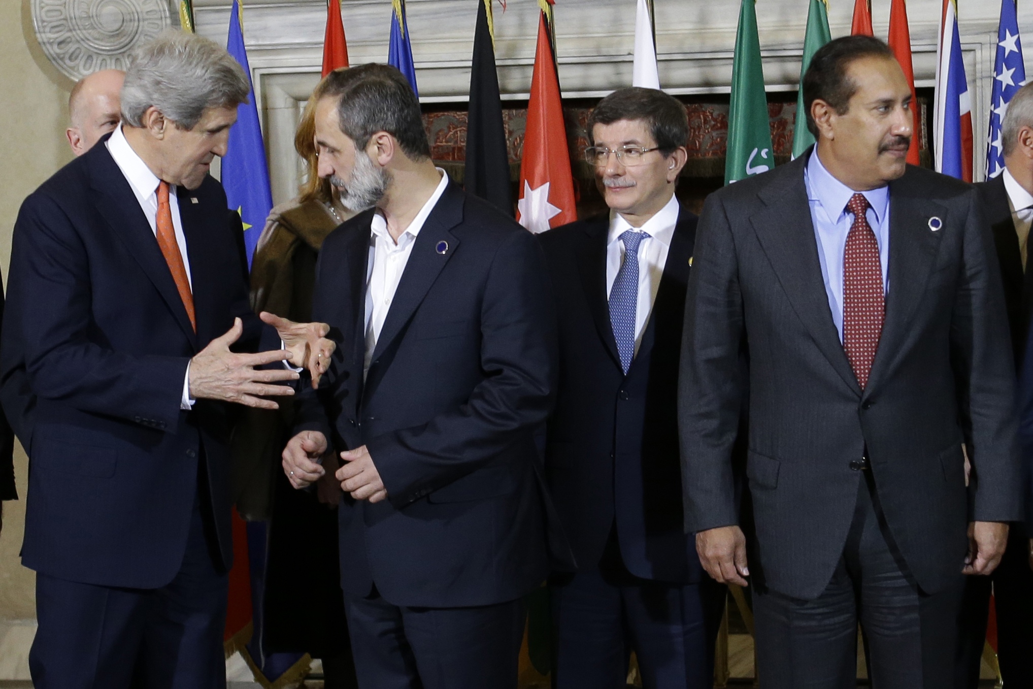 歐美宣布提供非致命性援助 外媒稱(chēng)敘反對(duì)派感到失望