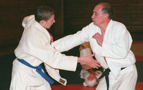 普京呼吁重新引進(jìn)蘇聯(lián)時(shí)期學(xué)生體能測(cè)試機(jī)制