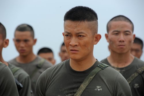 盤點(diǎn)當(dāng)紅影視劇中十大煽情軍人[圖]