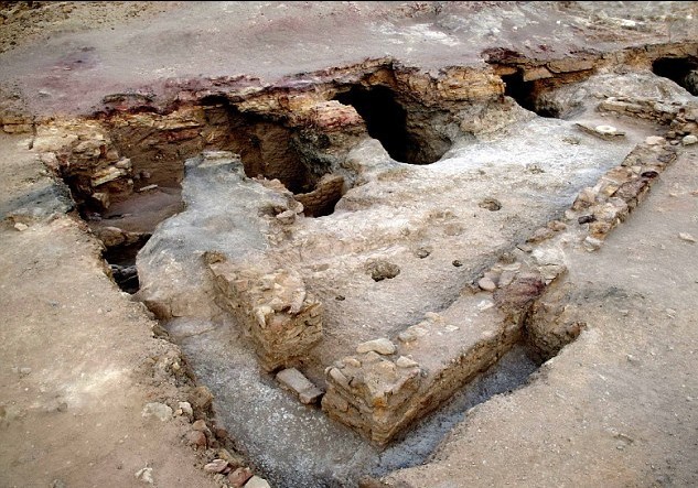 法科學家發(fā)現(xiàn)古埃及胡夫時期港口 據(jù)信全球最古老