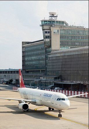 歐洲三國(guó)聯(lián)手破獲鉆石大劫案 已逮捕31名嫌犯