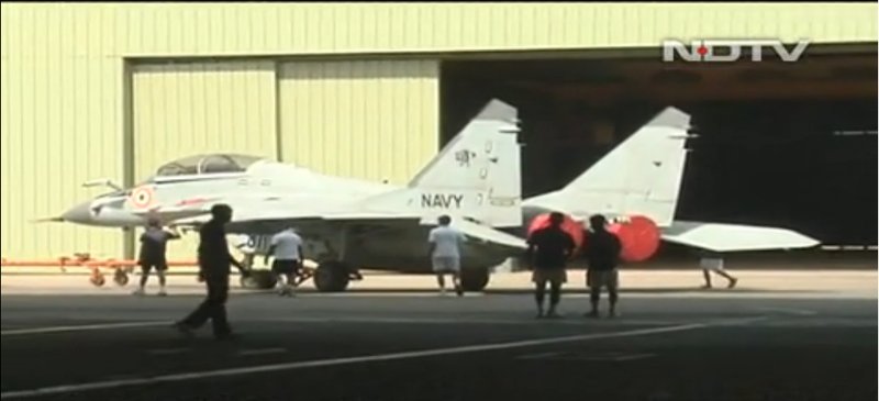 印度海軍米格-29KUB艦載戰(zhàn)機(jī)服役現(xiàn)場(chǎng)圖曝光