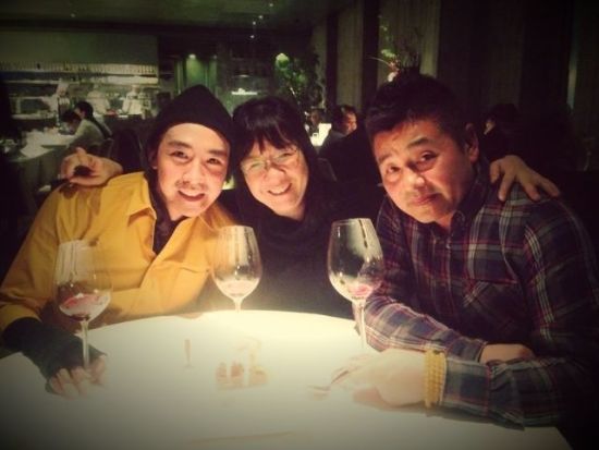 明星罕見全家福：周濤清新可人 吳尊全家俊男美女