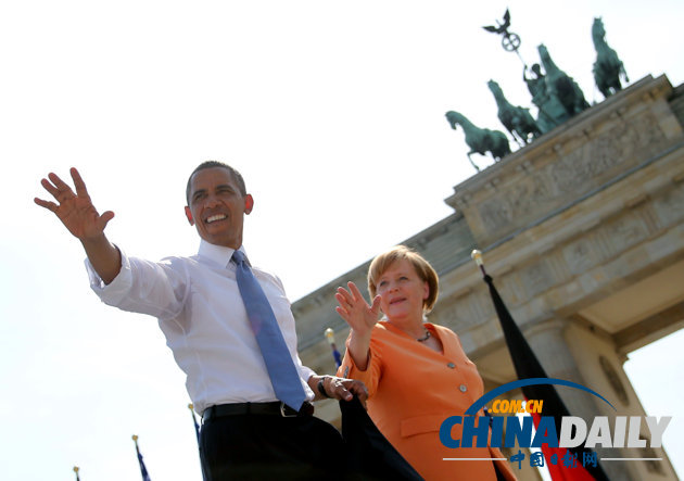 奧巴馬柏林演講呼吁削減戰(zhàn)略核武 女權(quán)運動者半裸示威求助