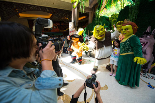 澳門啟動(dòng)“體驗(yàn)夢(mèng)工場”活動(dòng) 與功夫熊貓近距離接觸