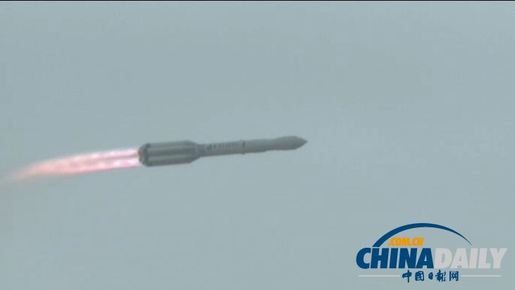 慘烈！實(shí)拍俄羅斯質(zhì)子M運(yùn)載火箭升空后失控爆炸