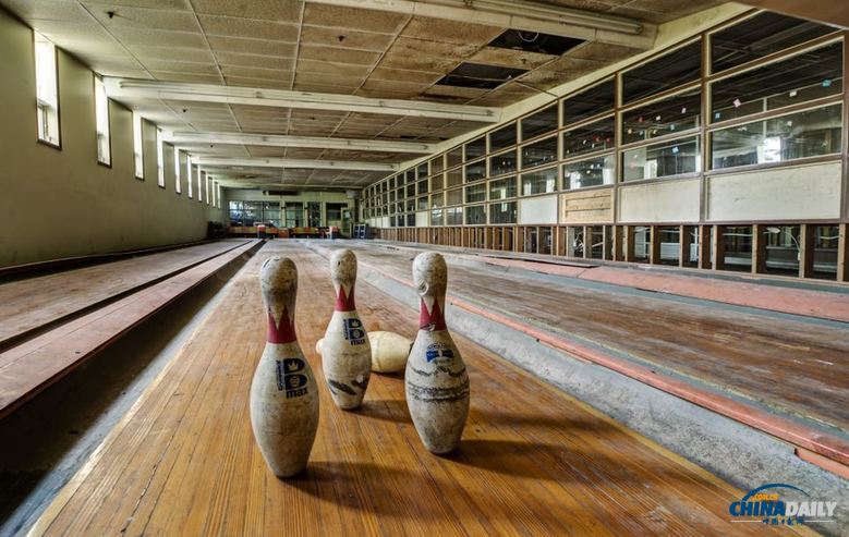 美國(guó)的衰退：原重工業(yè)基地人去樓破似鬼城（組圖）