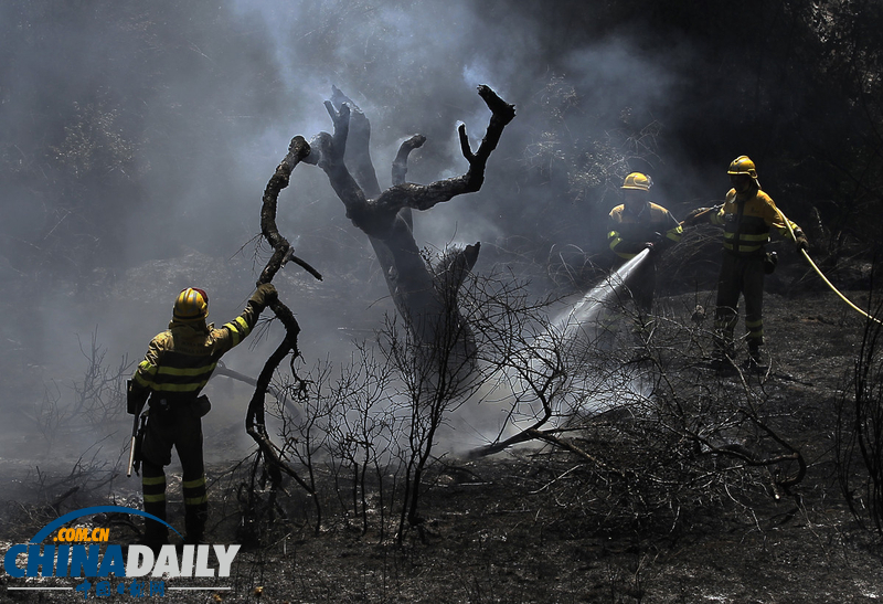 西班牙森林大火蔓延兩天 火勢失控（高清組圖）