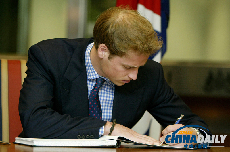 國際左撇子日 全球政要名人用左手傳遞魅力與能量(組圖)