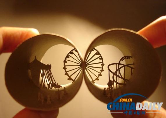 衛(wèi)生紙筒內別有天地 法國藝術家紙筒內打造精細小世界