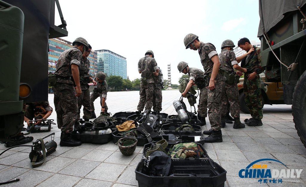 韓美8萬官兵參加“乙支自由衛(wèi)士”聯(lián)合軍演（組圖）