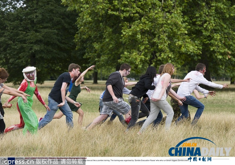 英國開設(shè)僵尸培訓(xùn)課程 教人們?nèi)绾巫鰡适ńM圖）