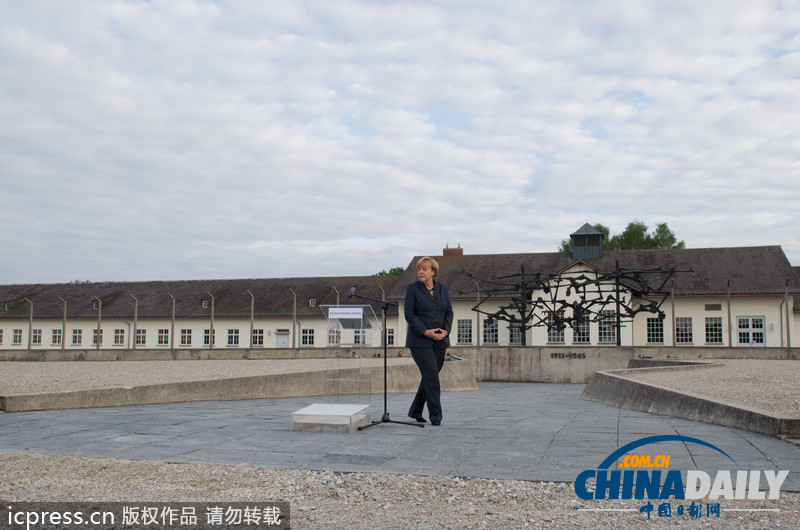 默克爾造訪納粹集中營 系在任德總理首次訪問