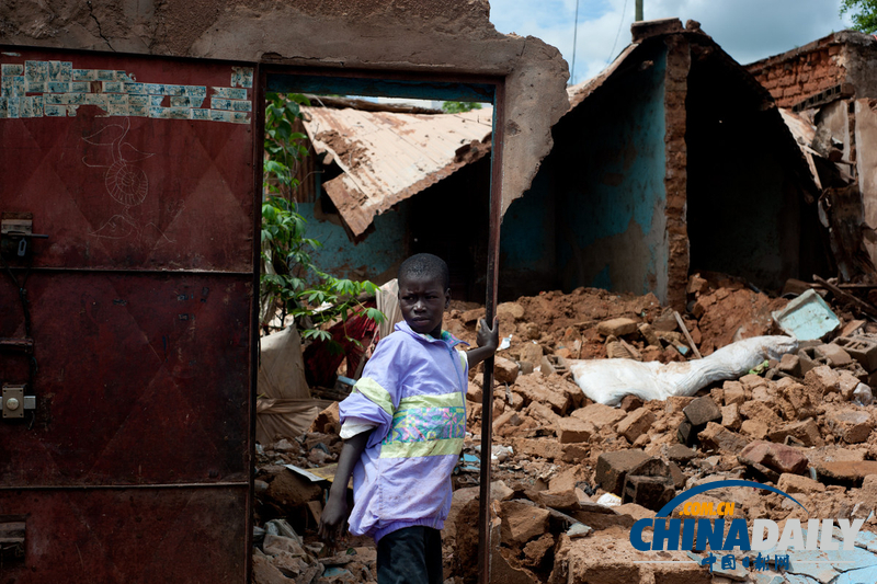 馬里首都暴雨造成洪災(zāi) 導(dǎo)致24人死亡(組圖)