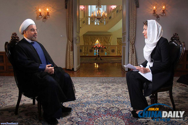 魯哈尼出席伊朗年度閱兵式 稱希望敘利亞結(jié)束內(nèi)戰(zhàn)