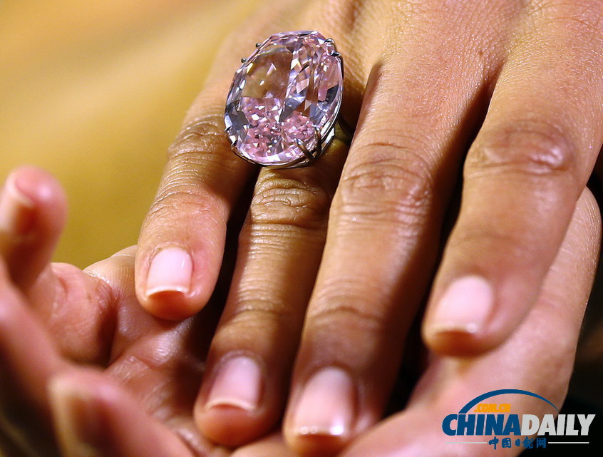 巨大粉鉆拍賣叫價(jià)6000萬(wàn)美元 創(chuàng)歷史新高（圖）