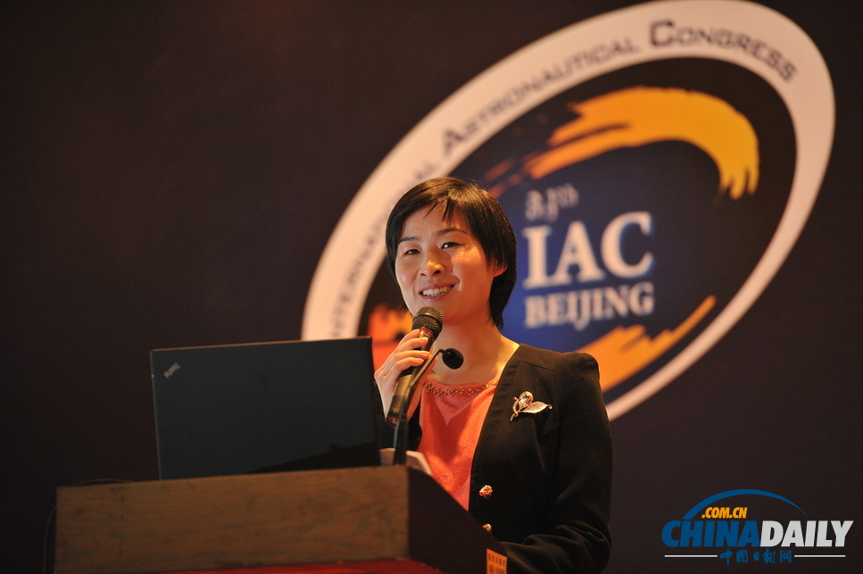 劉洋王亞平與多國女航天員分享太空經(jīng)驗