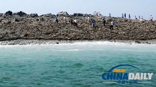 巴基斯坦震后出現(xiàn)小島或很快消失 專(zhuān)家告誡漁民慎往