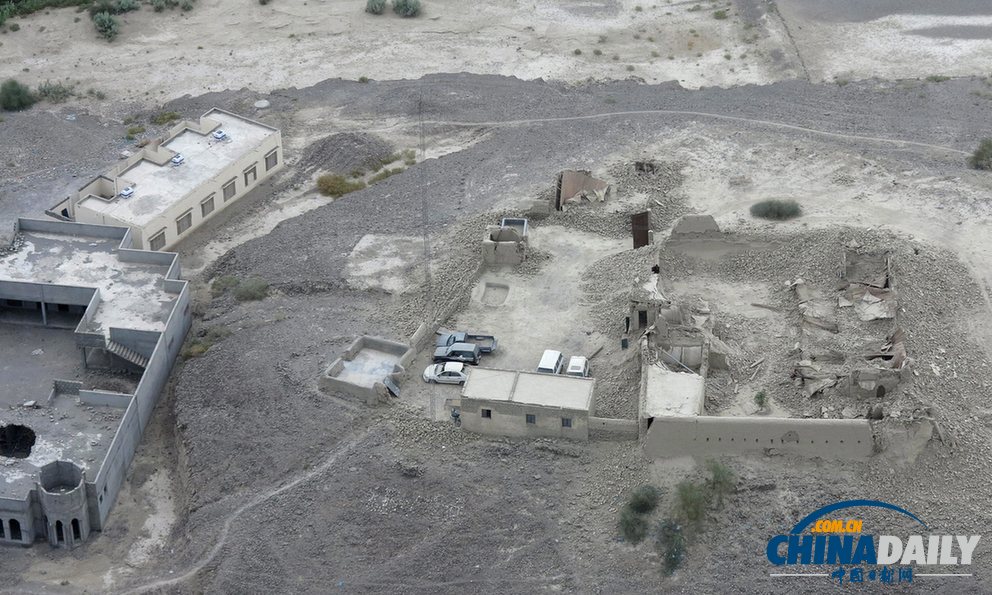 巴基斯坦地震遇難者升至515人 28日再遭強(qiáng)震(圖)