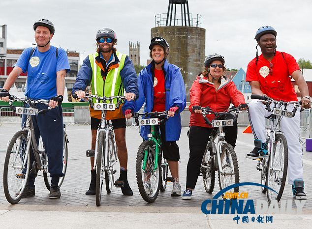 讓盲人獨(dú)立騎車裝置問(wèn)世！用超聲波提示障礙物