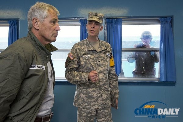 美國(guó)防長(zhǎng)哈格爾首訪韓國(guó) 訪問(wèn)板門店（組圖）