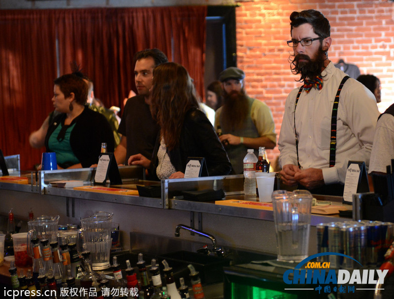 美國(guó)洛杉磯舉行胡子大賽 各式美髯超吸睛