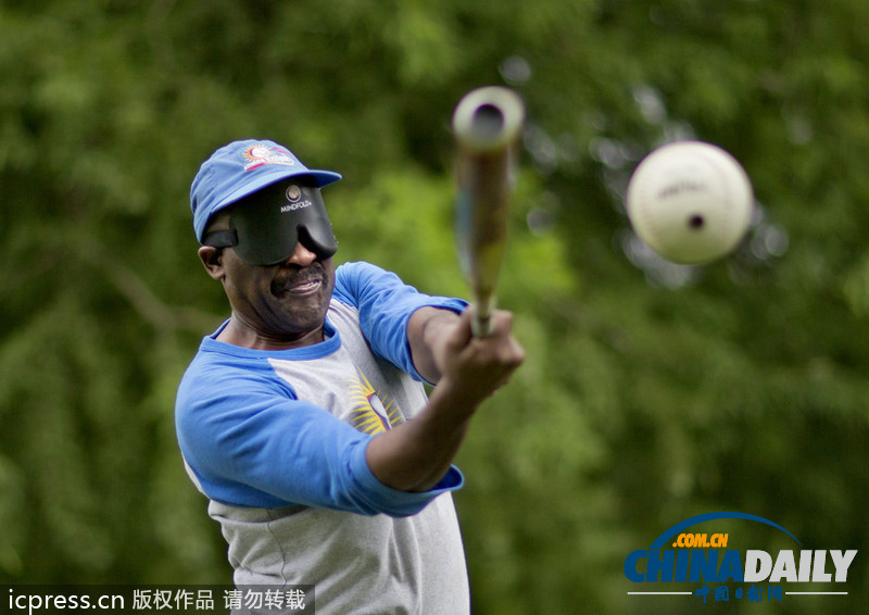 國際盲人節(jié):看失明者自強(qiáng)不息譜寫壯美新篇章(高清組圖)