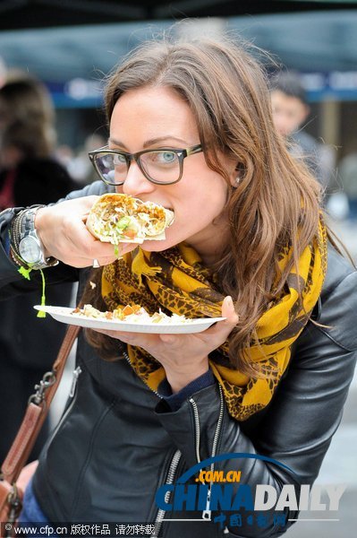 英餐館打造30多米國(guó)內(nèi)最長(zhǎng)墨西哥卷餅 為慈善募資