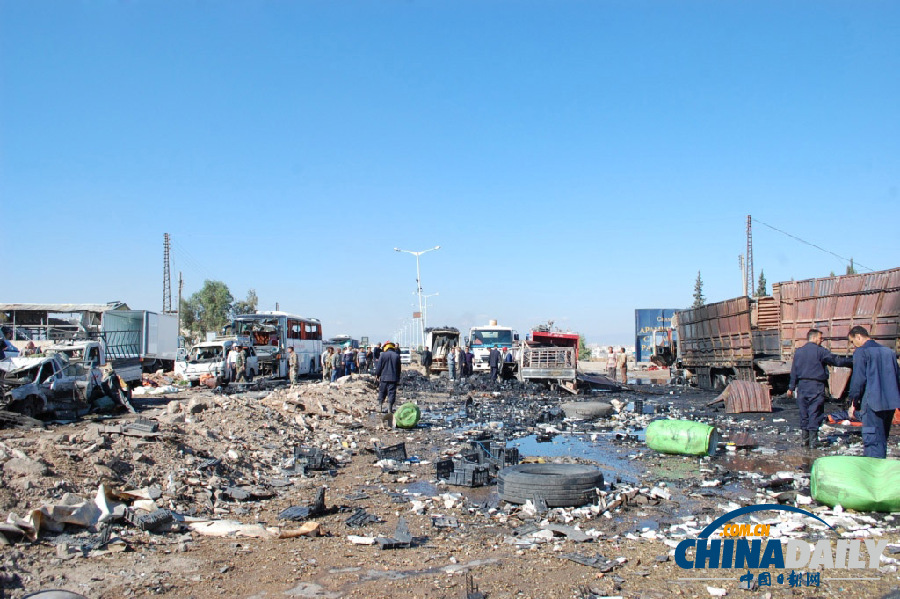 敘中部發(fā)生汽車炸彈爆炸襲擊 至少30人死亡