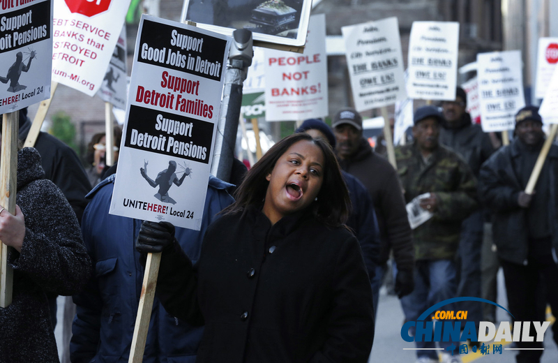 底特律破產(chǎn)案至今無(wú)解 市民游行抗議政府賴賬（圖）