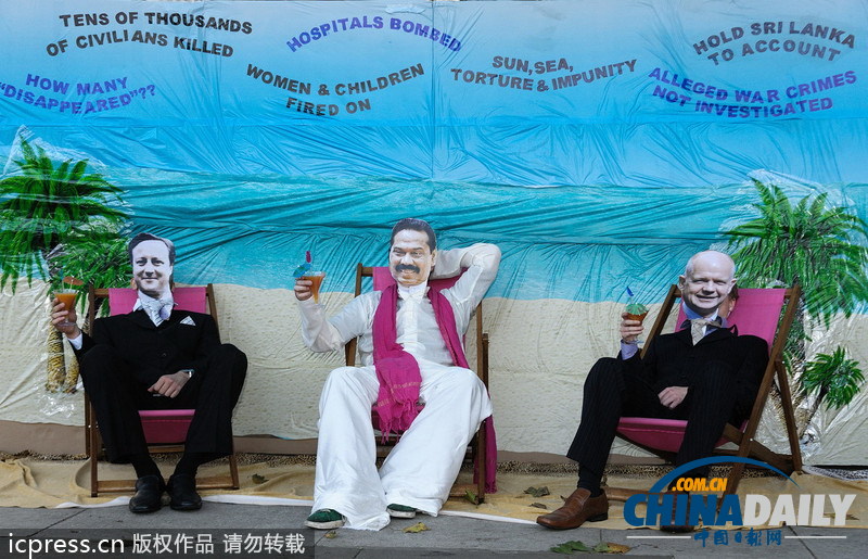 斯里蘭卡民眾扮死神“砍”英國(guó)與本國(guó)官員