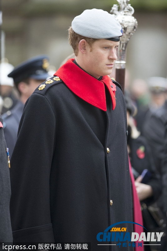 哈里王子前往威斯敏斯特教堂 紀念陣亡將士