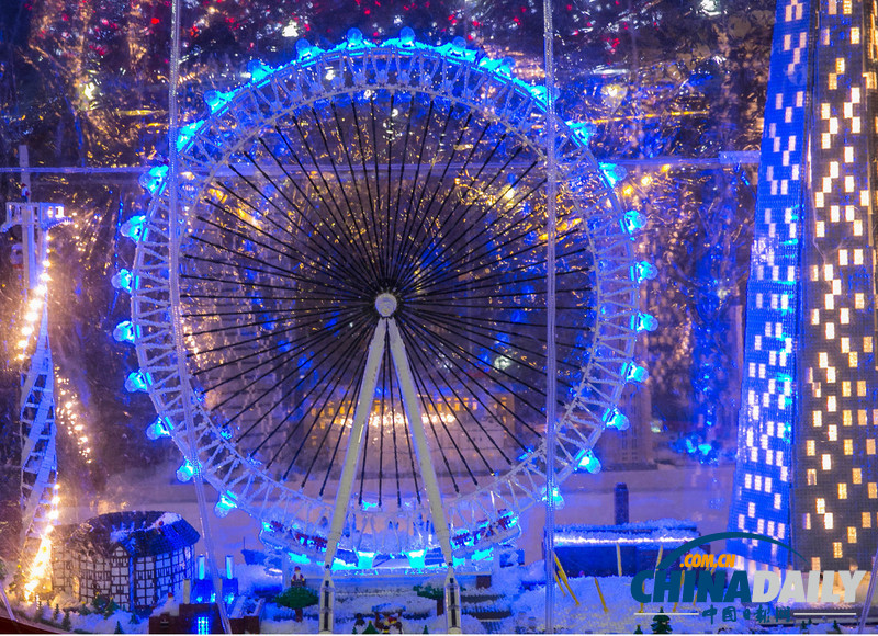 倫敦樂高雪球、東京絢麗燈光秀 圣誕美景提前綻放