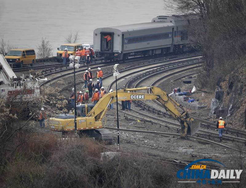 美國(guó)紐約脫軌列車(chē)“黑匣子”被取回