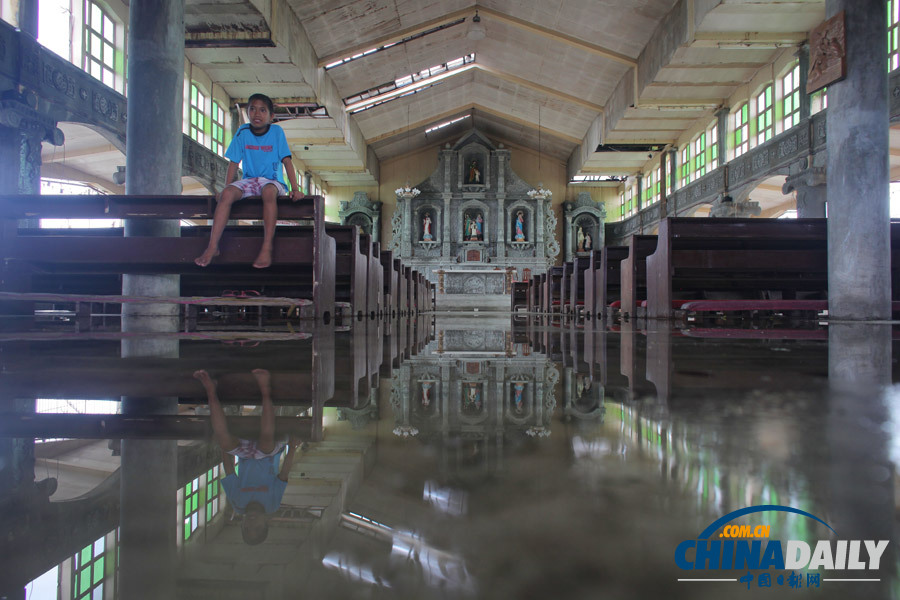 獨(dú)家組圖:《中國(guó)日?qǐng)?bào)》記者探訪菲律賓重災(zāi)區(qū)